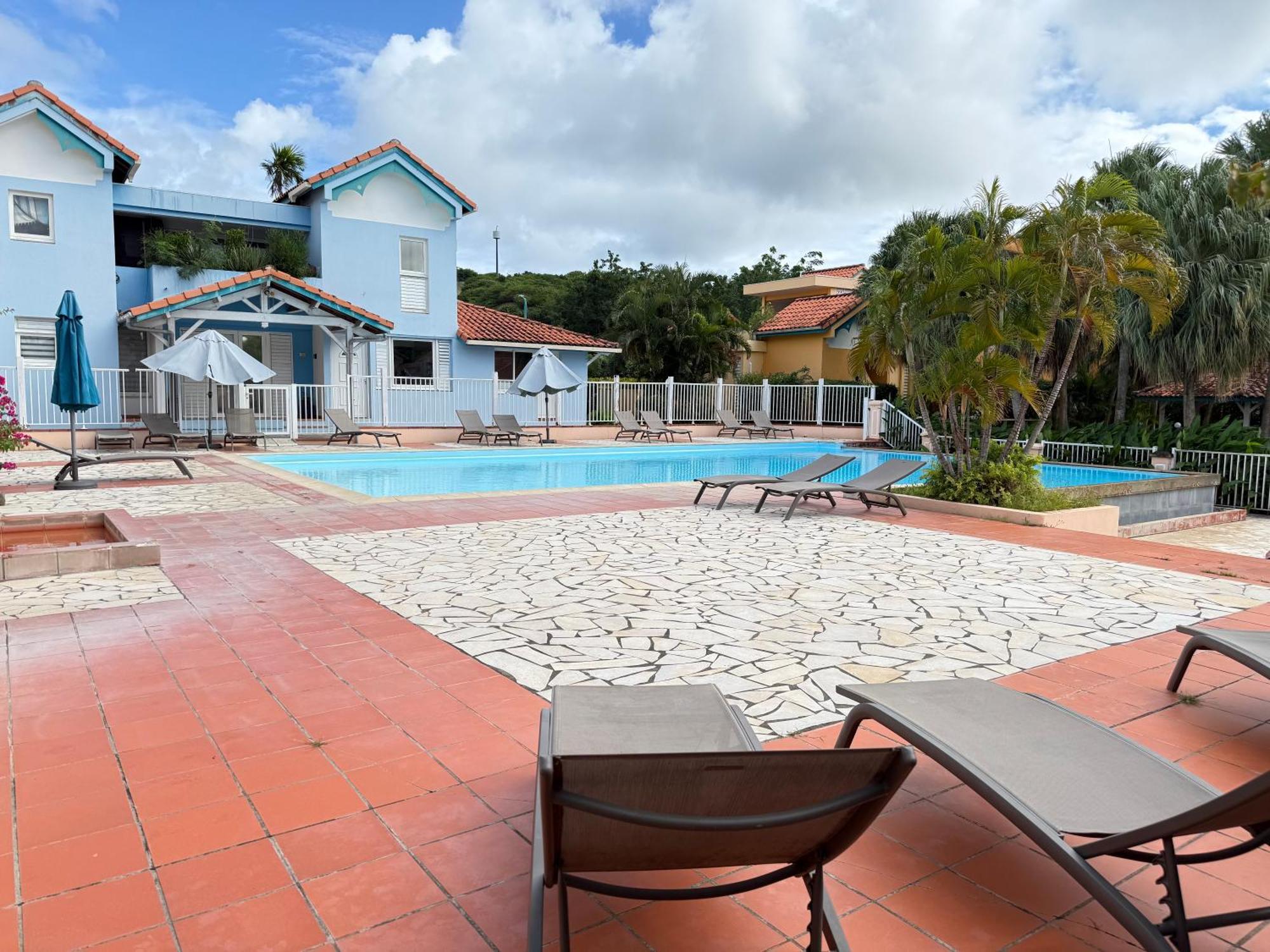 Studio Oasis - Piscine Et Proche Des Plages Appartement Sainte-Anne Buitenkant foto